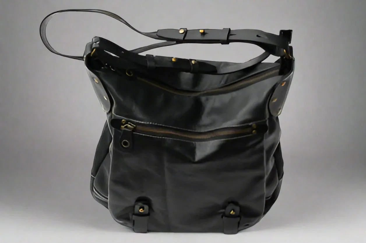 Leather Front pouch bag - black