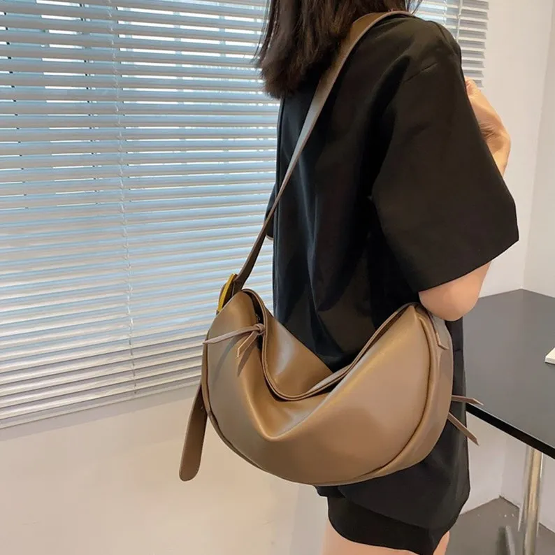 Retro Korean Style Dumpling Bag Shoulder Messenger Bag